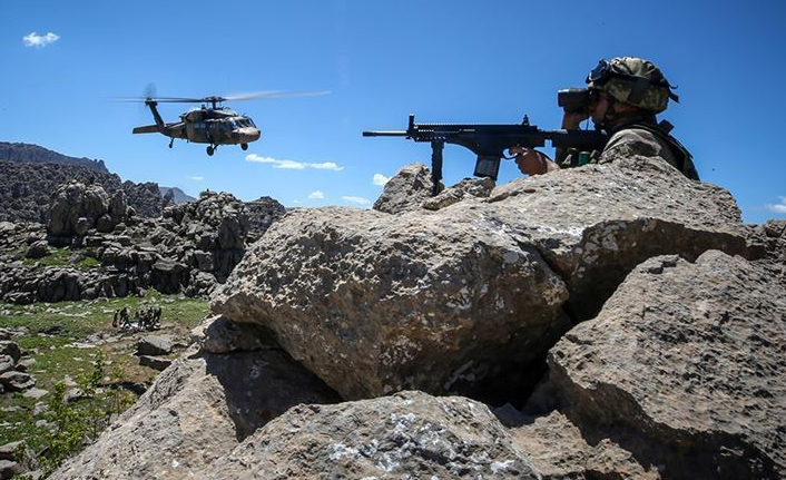 Hakkari'de 3 terörist etkisiz hale getirildi