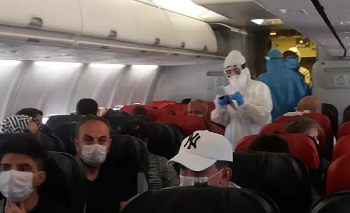 Uçakta koronavirüs paniği