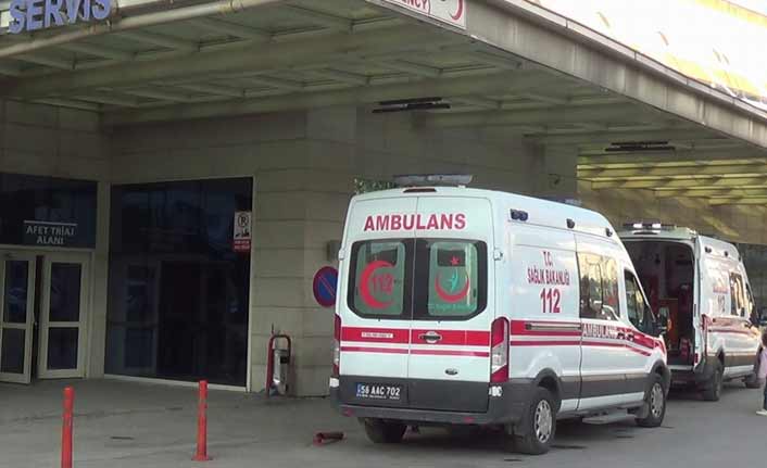 Traktörün altında kalan çocuk hayatını kaybetti