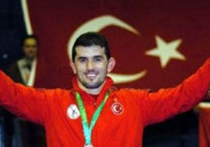 Sürmene'den şampiyona yemek