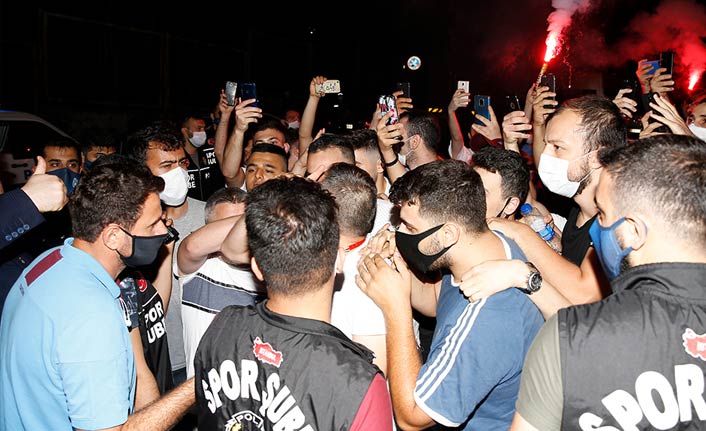 Trabzonspor'a İstanbul'da coşkulu karşılama