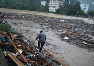 Müteahhit defalarca uyarılmış!