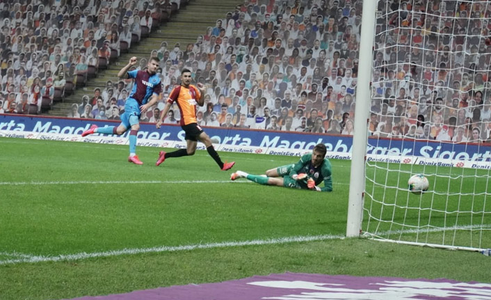 Sörloth Galatasaray’ın umutlarını yıktı