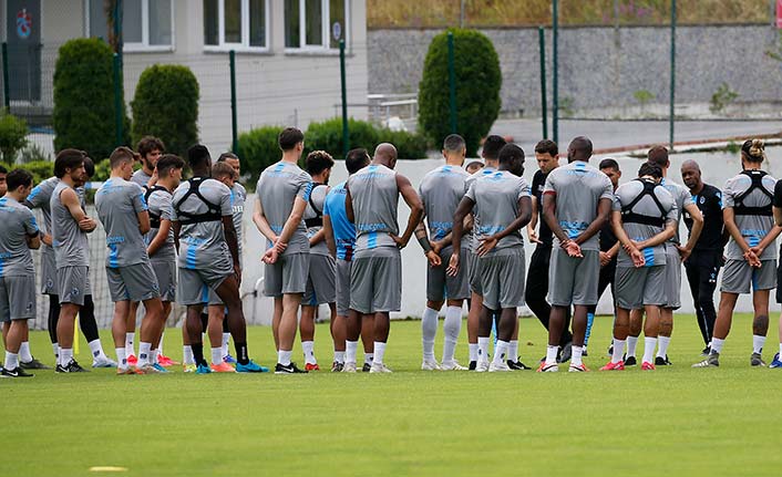 Çimşir takımla toplantı yaptı