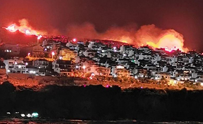 Yerleşim alanlarına yaklaşan yangına müdahale ediliyor