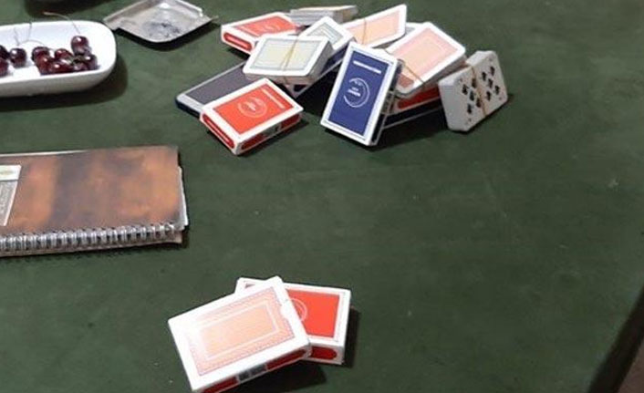 Kumar oynanan eve şok baskın!
