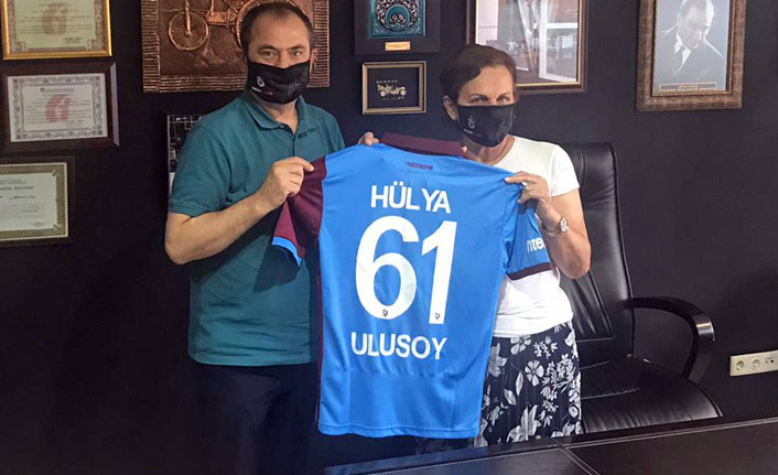 Trabzonspor ile Ali Osman Ulusoy Grubu Ulaşım Sponsorluğunu Yeniledi