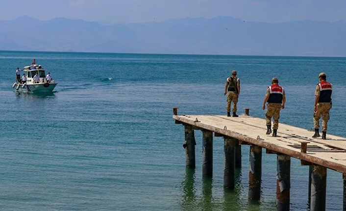 Van Gölü'nde ölenlerin sayısı 61'e ulaştı