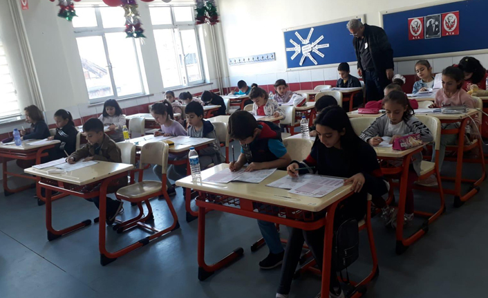 Trabzon'da 5. kitap okuma yarışması