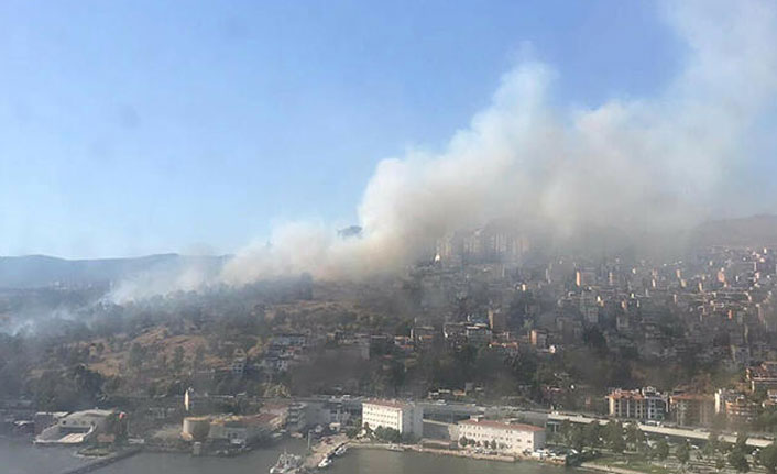 İzmir’de askeri alanda yangın!