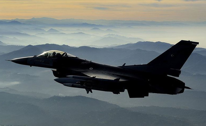 Zap bölgesine nokta operasyon: Teröristlere hava darbesi