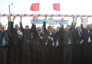 Suriye ile barikatları attık