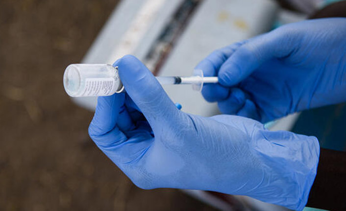 Flaş açıklama! İlk koronavirüs aşısı tescil edildi