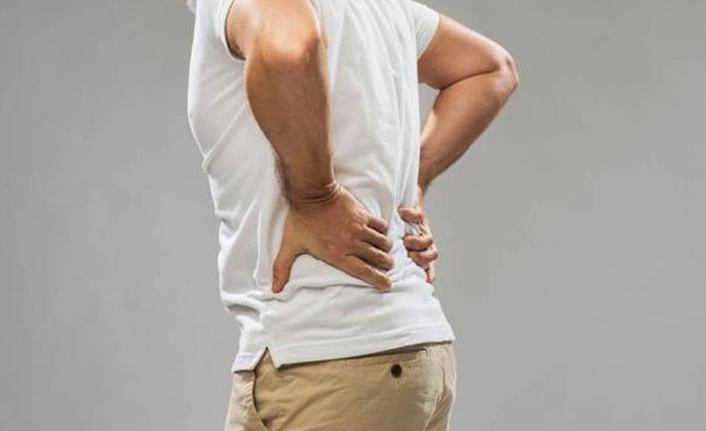 Bel ağrısı dinlenince artıyorsa dikkat!