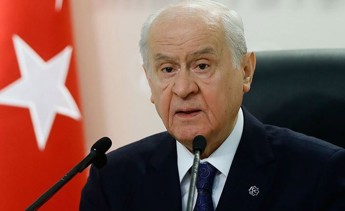 Bahçeli: "Darbelerin terör eylemlerinin gerisinde kimlerin olduğu tescillendi"