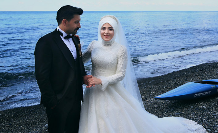 Milli sporcudan kanoyla düğün fotoğrafı