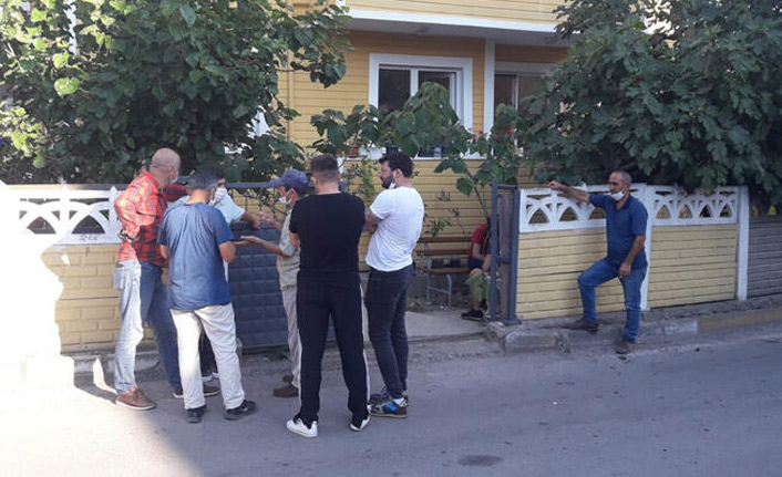 Evden gelen kokular üzerine öldüğü anlaşıldı