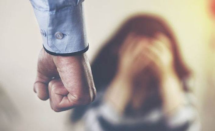 "Başarısızlık ve bağımlılık hissi ise erkekte şiddet eğilimini tetiklemektedir"