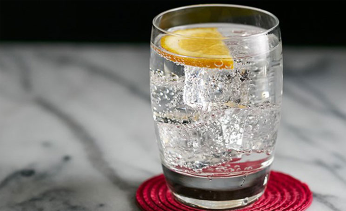 ''Aşırı soda diş minesini aşındırabilir’’