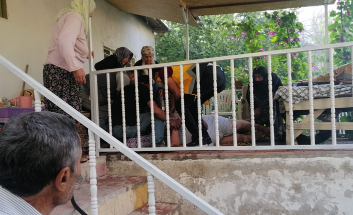 Yangında zehirlenerek hayatını kaybetti