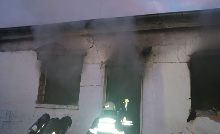 Müstakil evde gaz sıkışması sonucu patlama