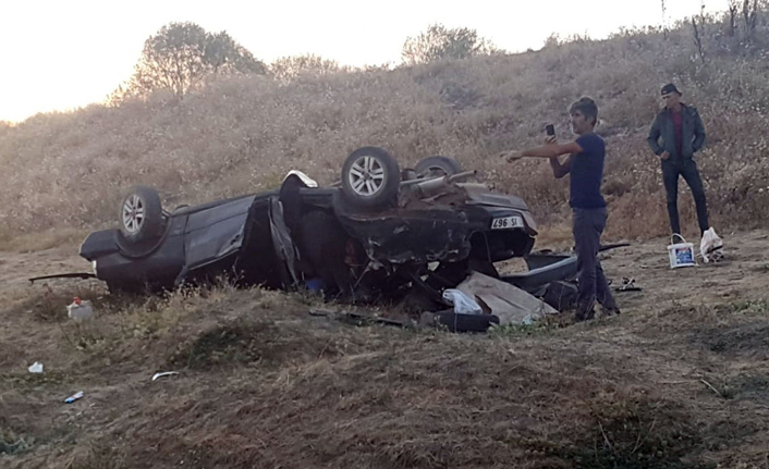 Konya'da otomobil şarampole devrildi 03 Eylül 2020