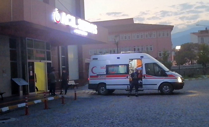 Orman yangınında 3 işçi yanarak yaralandı