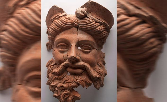 Daskyleion kazısında milattan önce 4. yüzyıldan kalma 'mask' bulundu