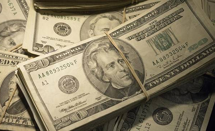 Dolar 7,45’i, Euro 8,81’i Geçerek Güne Başladı