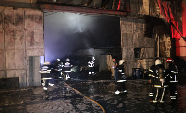 Kahramanmaraş’ta fabrika yangını