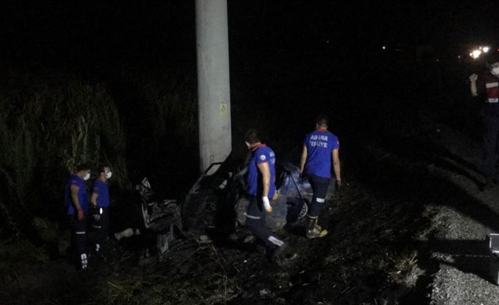 Kaza yapan aracının içerisinde feci şekilde can verdi