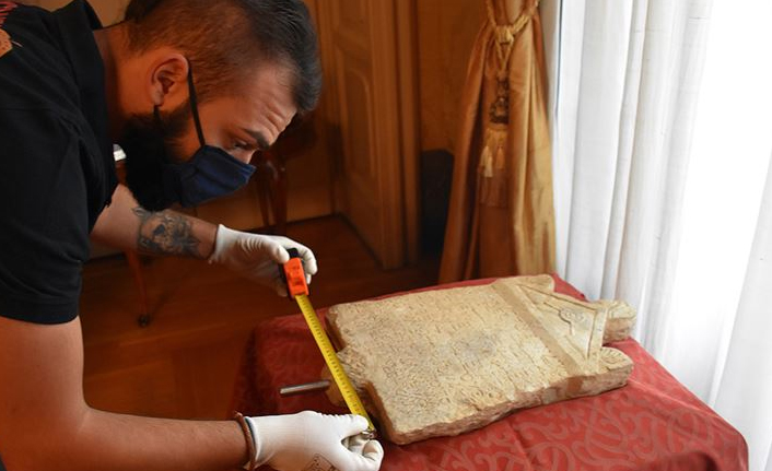 Lidya dönemine ait kefaret yazıtı Türkiye'ye dönüyor