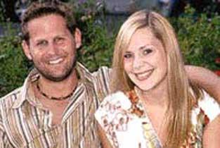 Aradığı Aşkı Ülkesinde Buldu