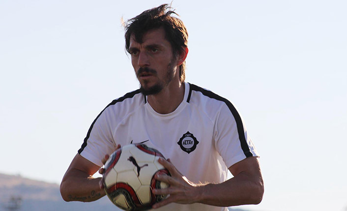 Sezon başında imza atmıştı! Trabzonlu futbolcu yol ayrımında