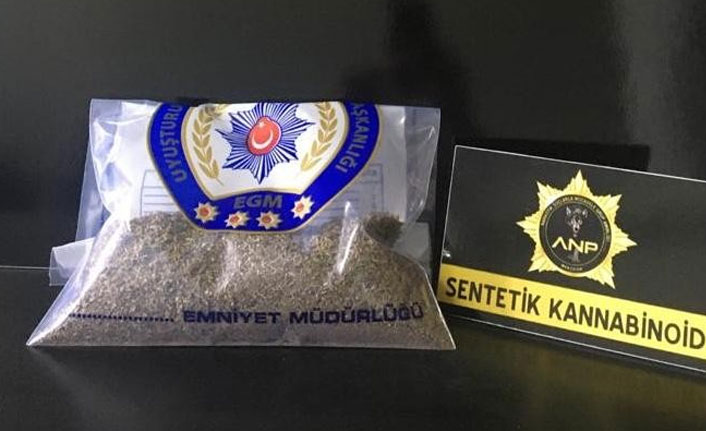 213 gram bonzai ele geçirildi