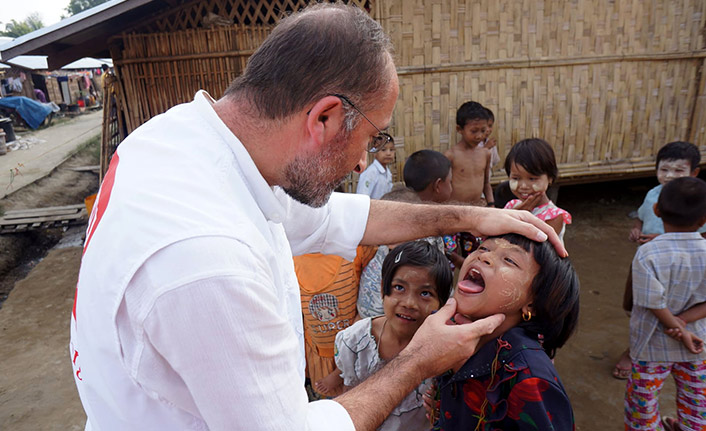 Trabzon'da görevli doktor Azerbaycan'için gönüllü