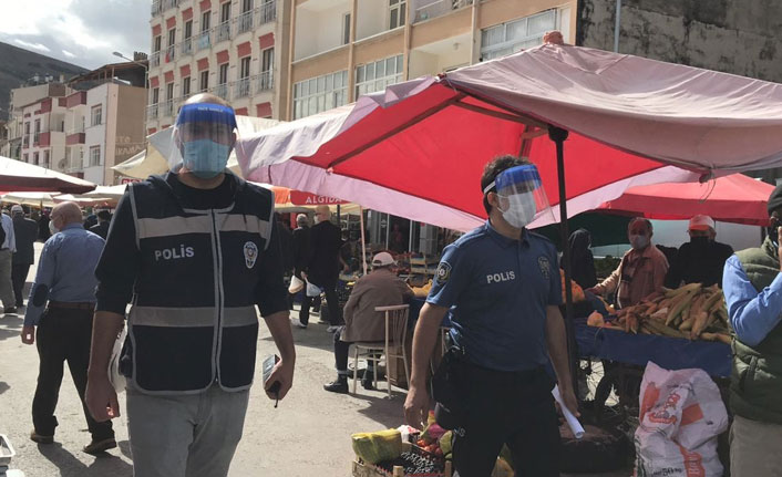 Maskesiz yakalandı kendini uyaran polislere teşekkür etti