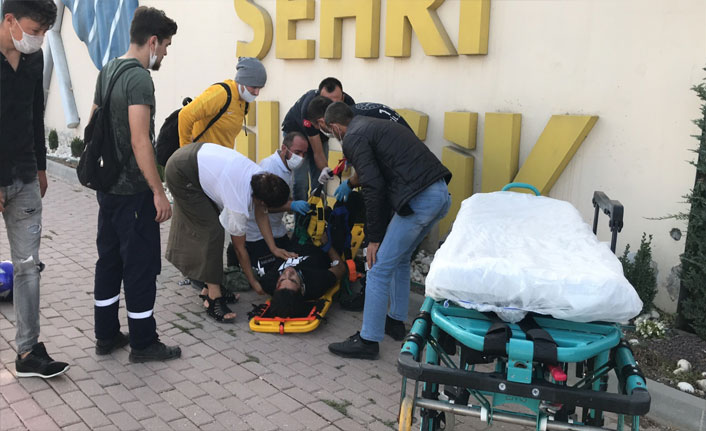 Otomobil ile motosiklet çarpıştı 07 Ekim 2020