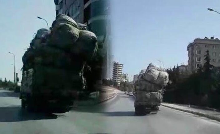 Aşırı yüklü kamyon trafikte tehlike saçtı!