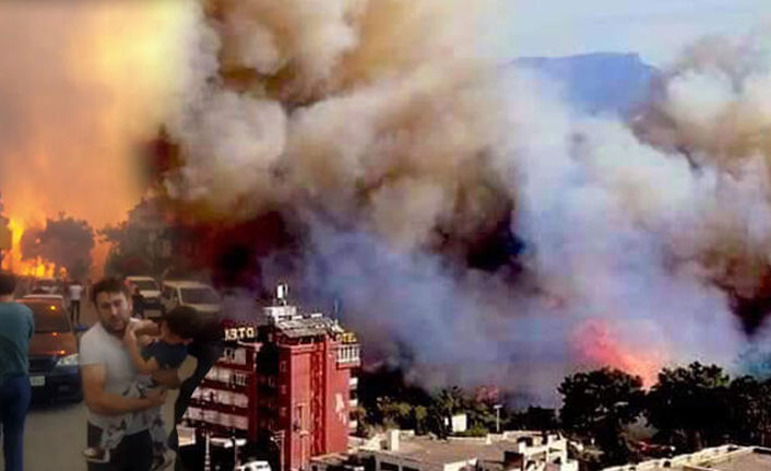 Hatay’daki yangında alevler yeniden evlere sıçradı