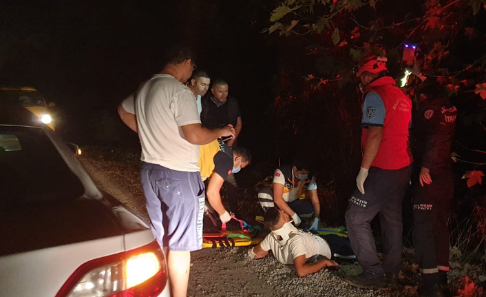 Balıkesir’de motosiklet çaya uçtu