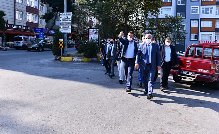 Başkan Zorluoğlu'nun mahalle ziyaretleri sürüyor