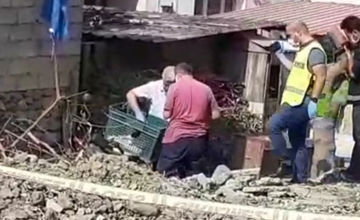 Bomba ihbarı yapılan paketten havai fişek çıktı