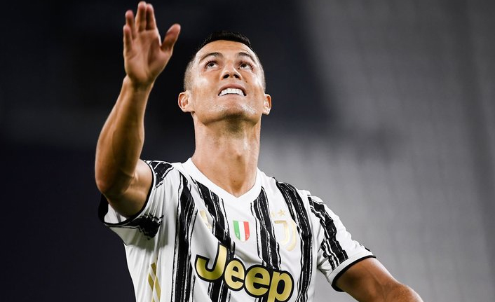 Ronaldo'nun koronavirüs testi pozitif çıktı!