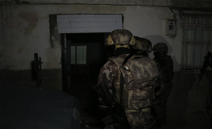 Şafak vakti narkotik operasyonu