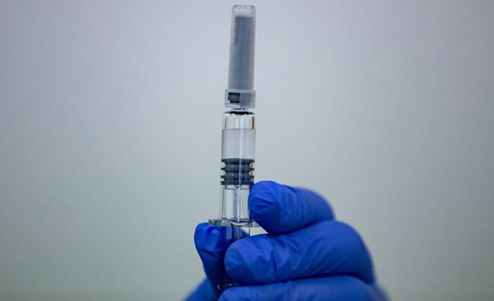 Rusya'da ikinci Kovid-19 aşısı tescillendi