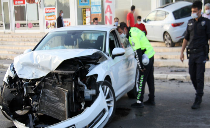 Erzincan’da trafik kazası - 15 Ekim 2020