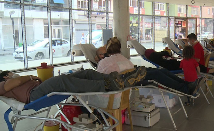 Doğu Karadeniz Bölgesi kan bağışı rekoru kırıldı