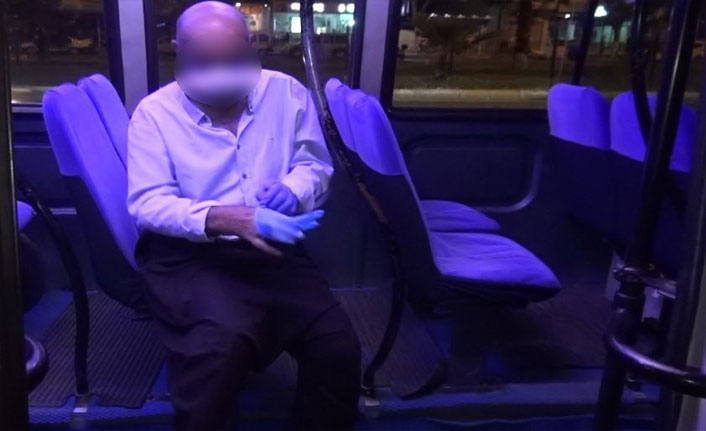 Hastaneden kaçan korona hastası minibüste yakalandı