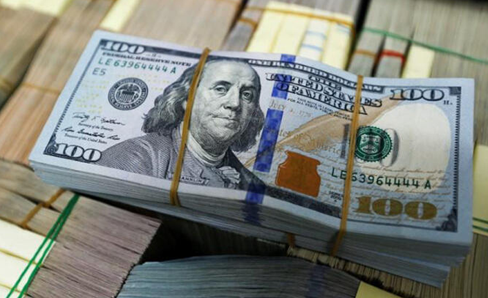 İstanbul Kapalıçarşı’da dolar 7,9390 liradan, euro ise 9,2970 liradan işlem görüyor.